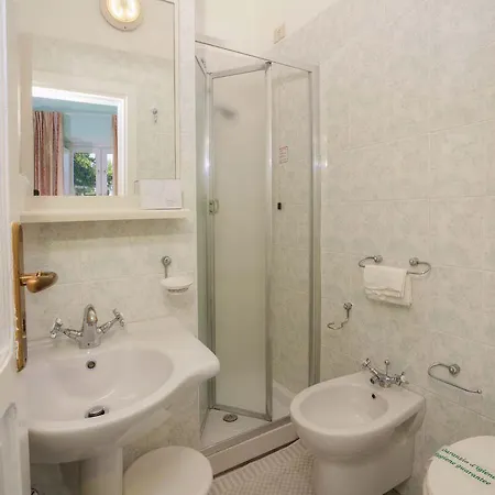 Hotel Monti
